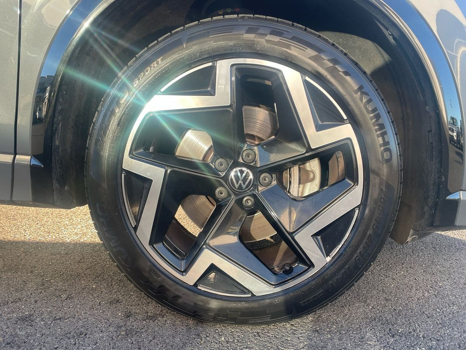 2025 Volkswagen Tiguan R-LINE 75 2.0TDI DSG 150HP €54,975