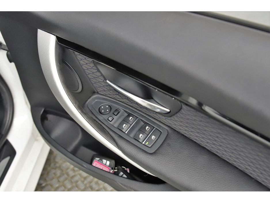 2016 BMW 3 Series 330E M SPORT PLUG-IN HYBRID *ALCANTARA SPORT MEMO SEATS*HEAD-UP DISPLAY*360PAN CAM* €17,890