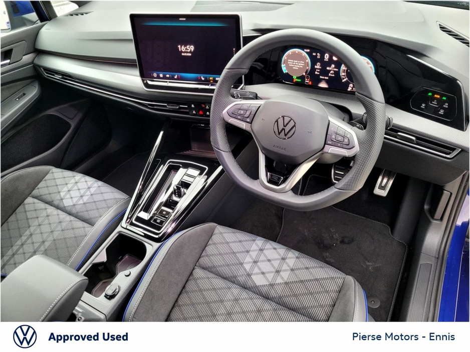 2026 Volkswagen Golf - image 2