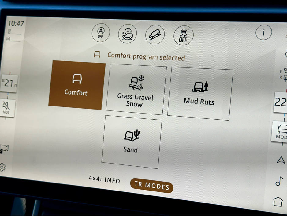 2025 Land Rover Range Rover Velar DYNAMICS PANORAMIC ROOF