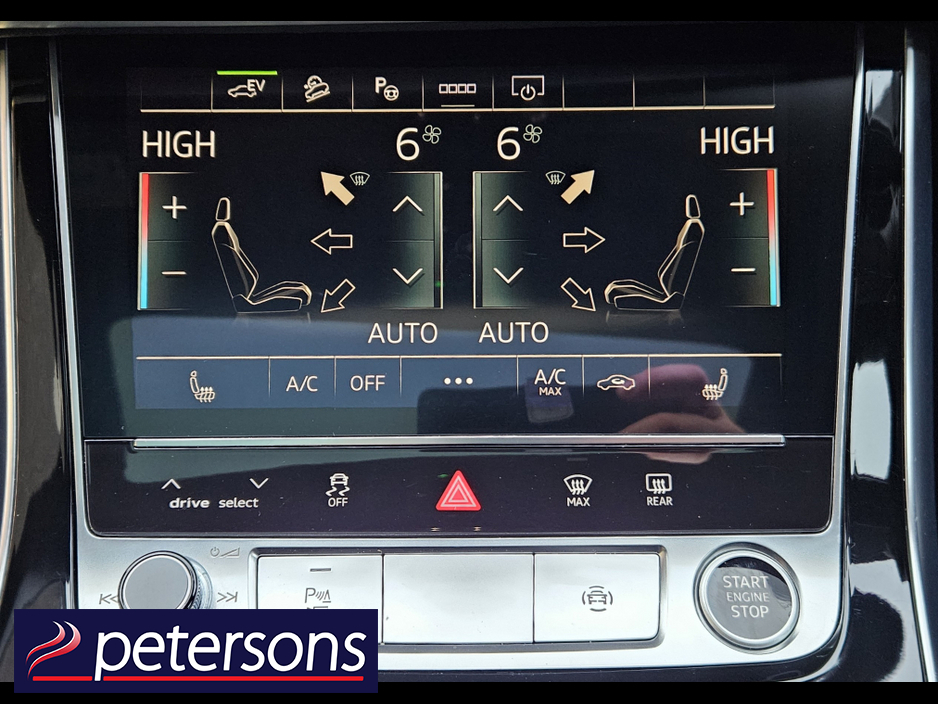 2025 Audi Q8 490PS QUATTRO S-LINE AUTOMATIC - PANORAMIC ROOF €104,950