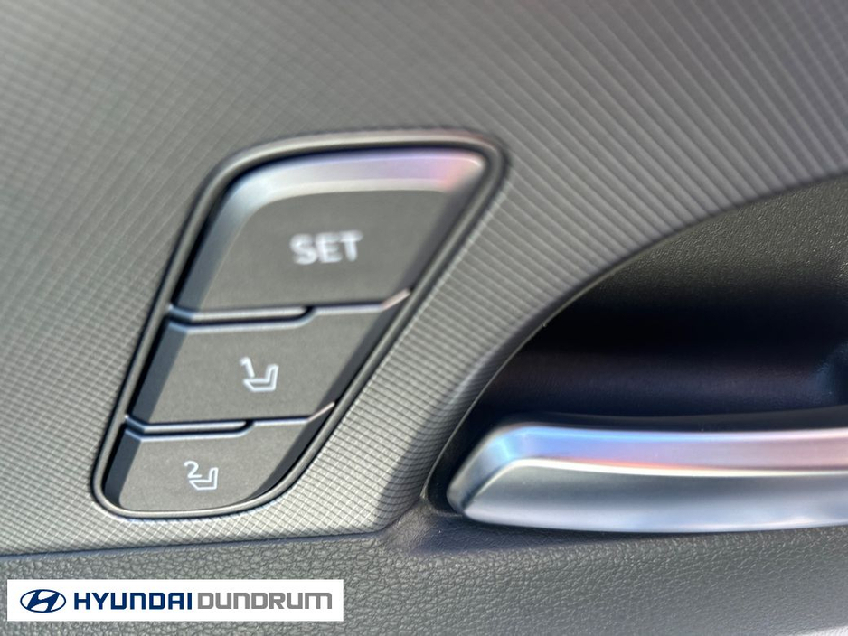 2023 Hyundai Santa Fe - image 28