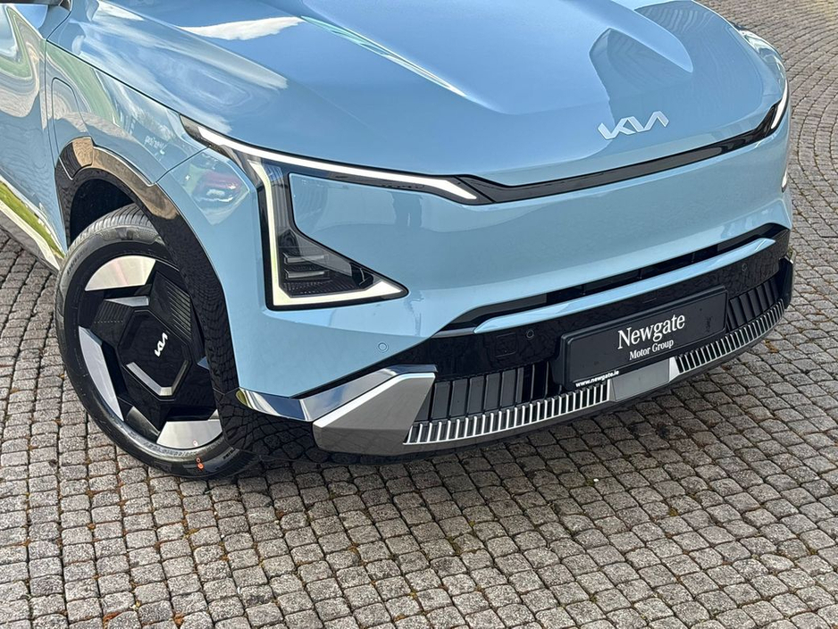 2026 Kia EV5 - image 42