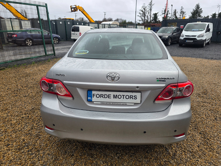 2012 Toyota Corolla - image 5