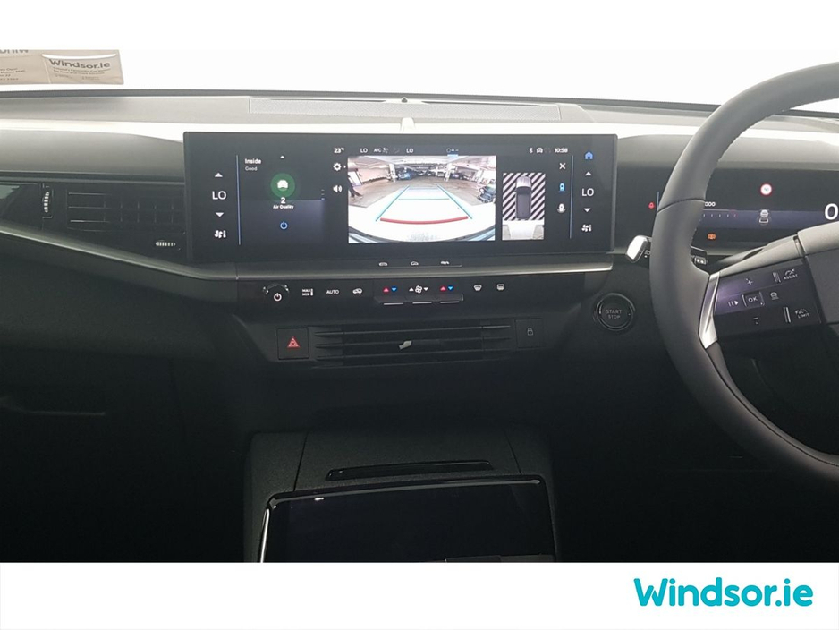 2025 Opel Grandland Elegance 1.2 MHEV (Tech Pack)