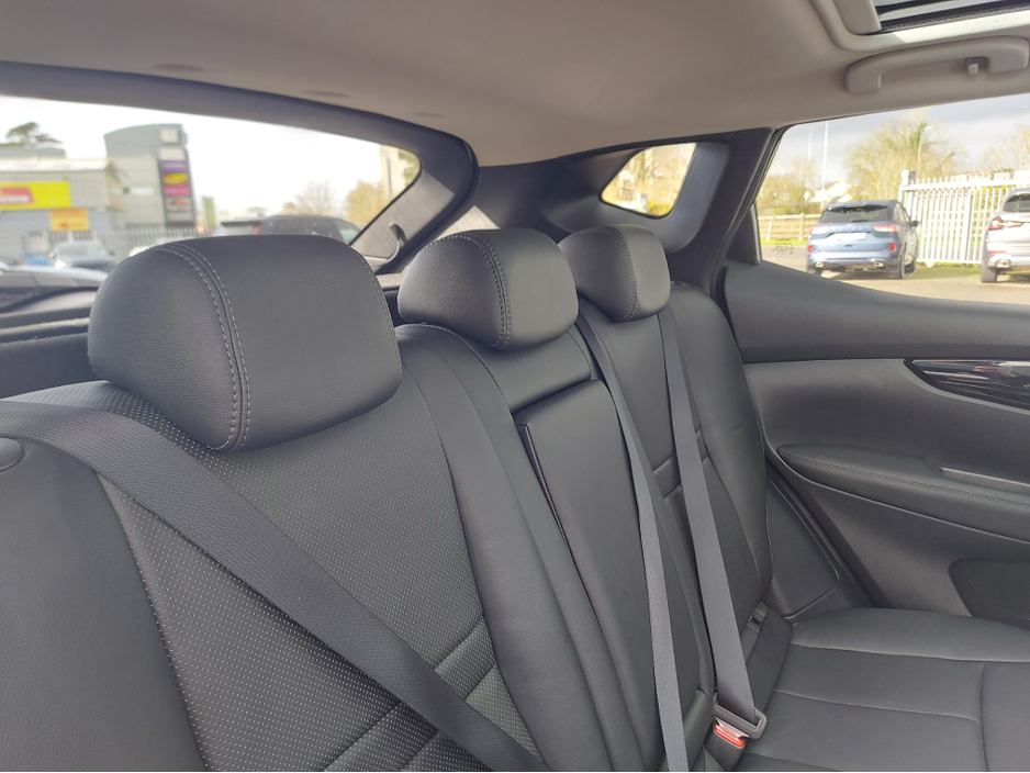 2017 Nissan Qashqai - image 11