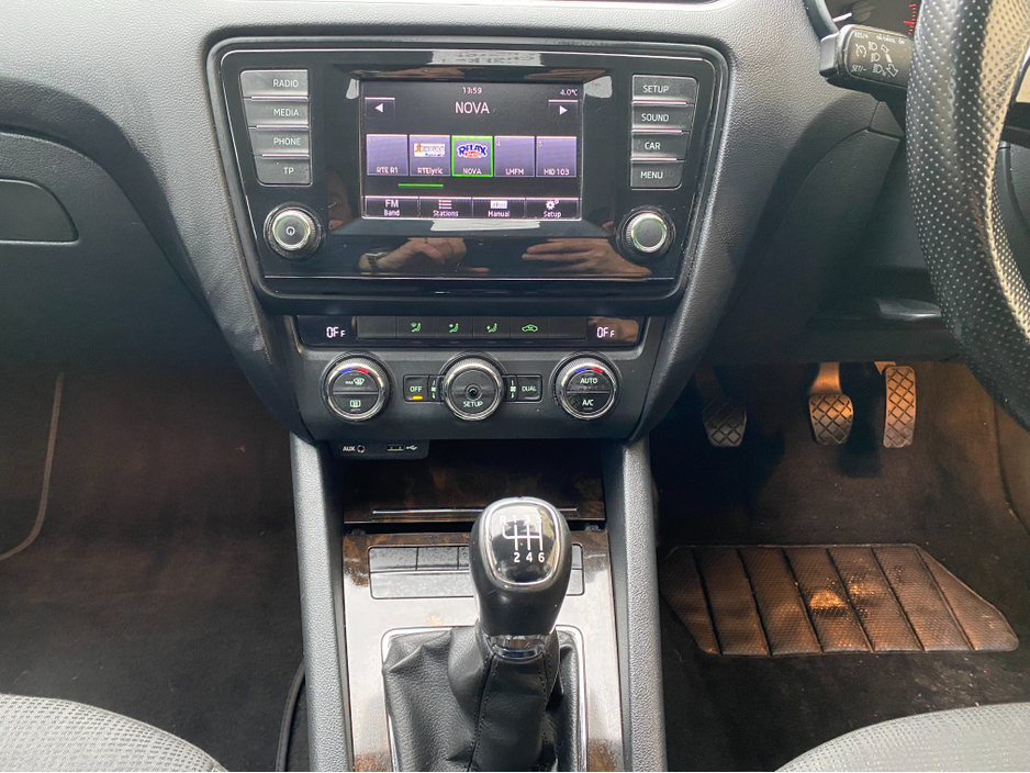 2015 Skoda Octavia ELEGANCE 1.2 TSI 105HP €10,999