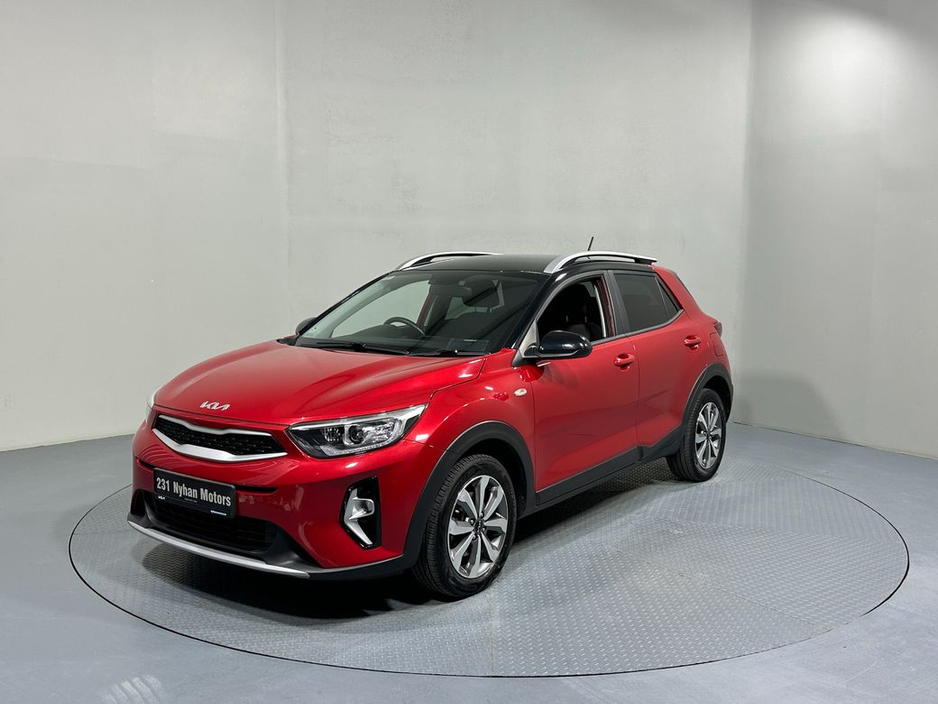2023 Kia Stonic - image 3