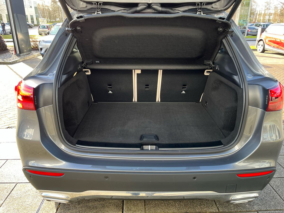 2025 Mercedes-Benz GLA Class - image 20