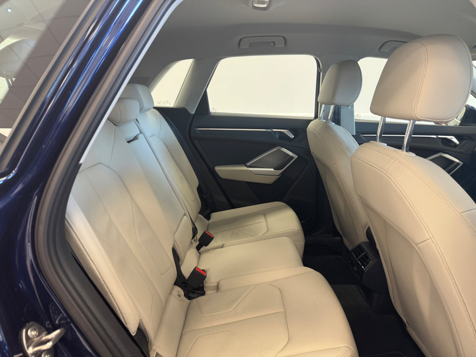 2021 Audi Q3 - image 6