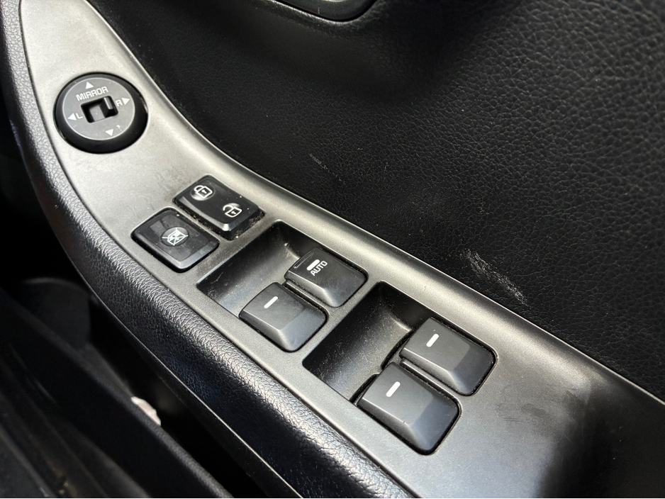 2015 Kia Picanto - image 15