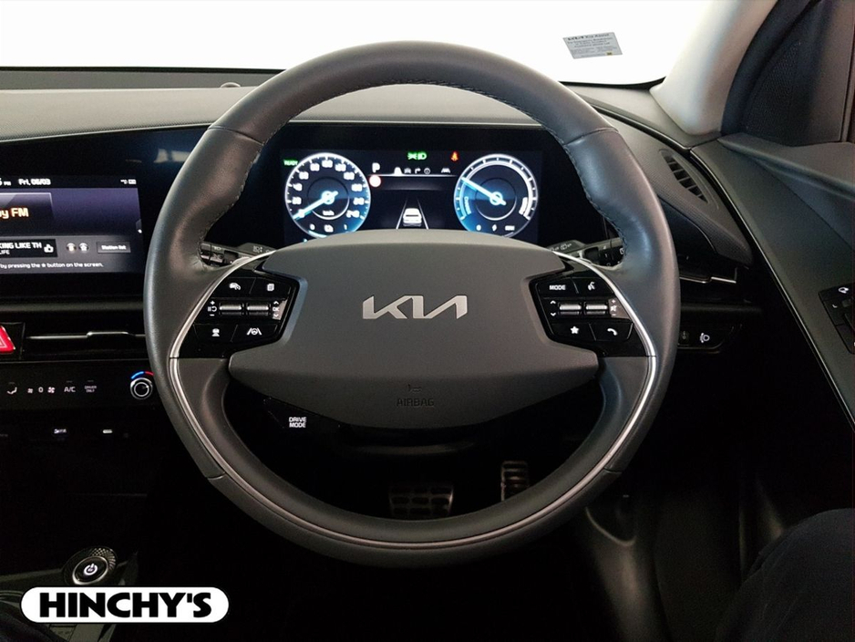2023 Kia Niro - image 15