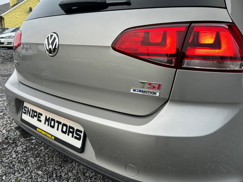 2017 Volkswagen Golf - image 18