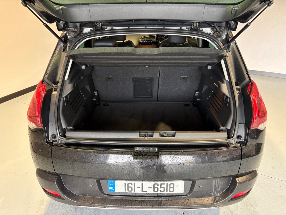 2016 Peugeot 3008 - image 14