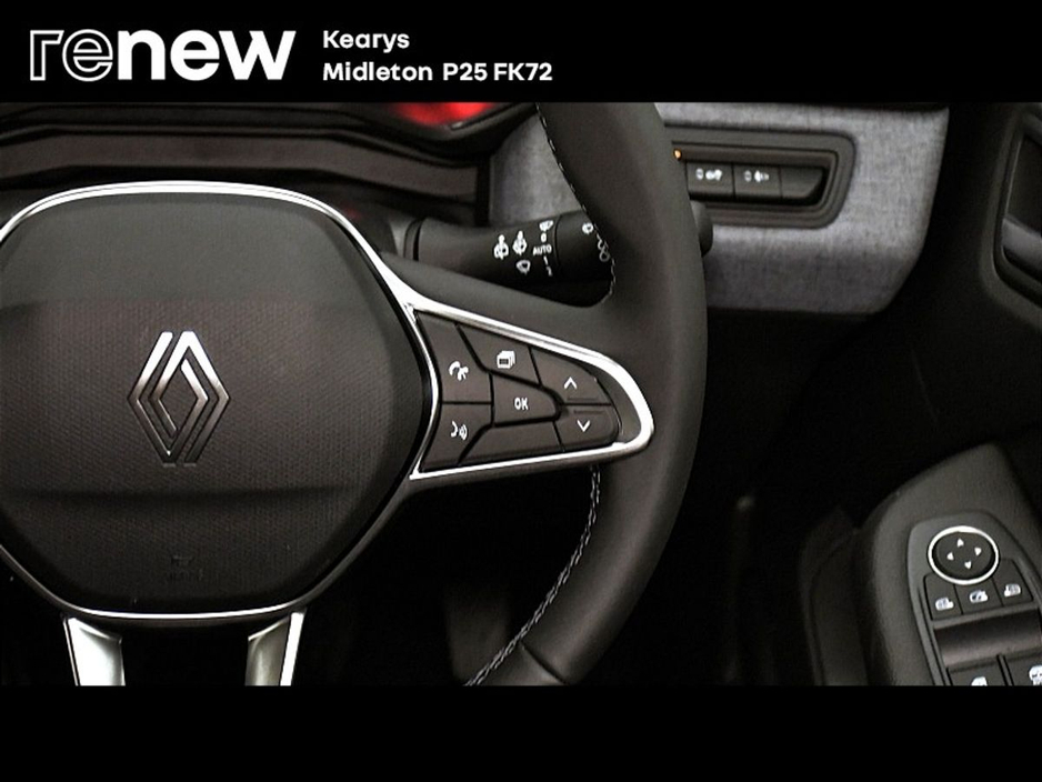 2025 Renault Clio - image 18