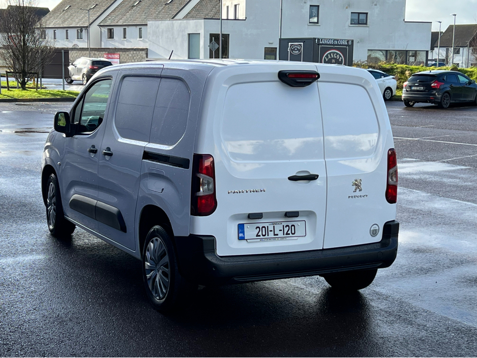 2020 Peugeot Partner PROF PLUS 1.5 BLUE HDI 100 3DR €8,900