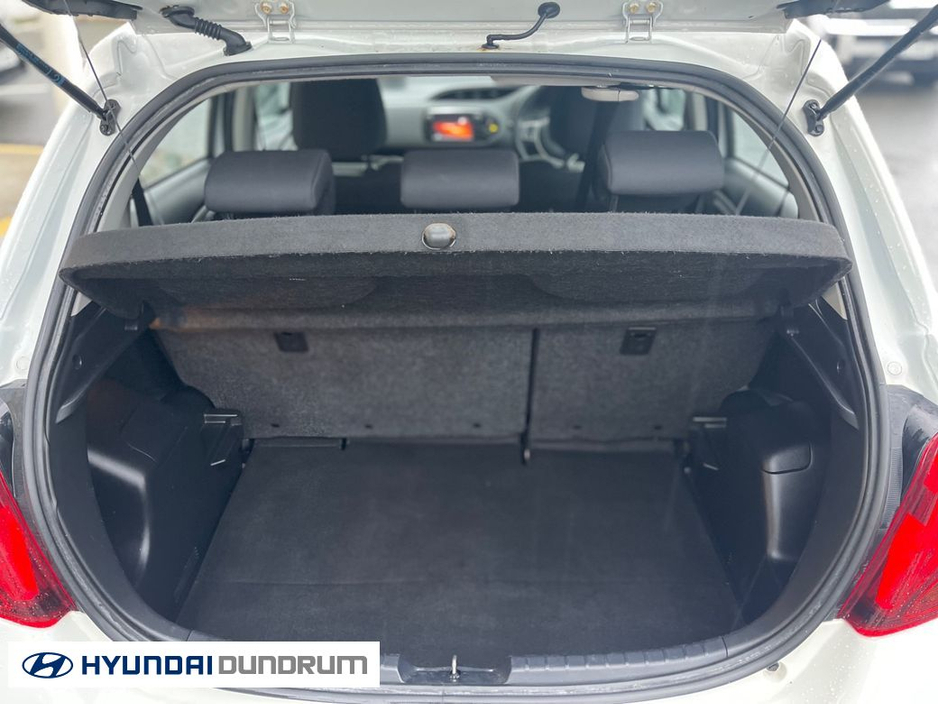 2016 Toyota Yaris 1.0 Luna 4DR €10,950