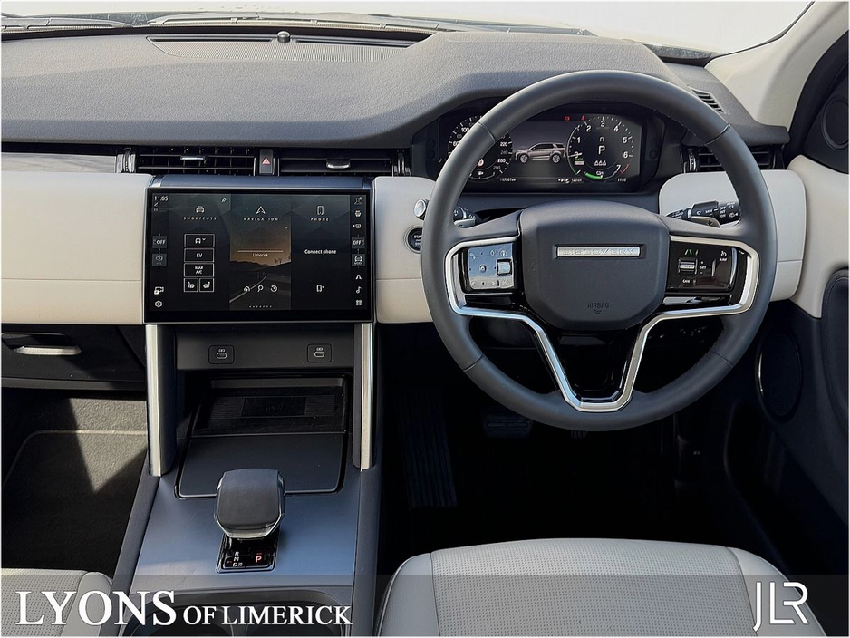 2025 Land Rover Discovery Sport - image 4