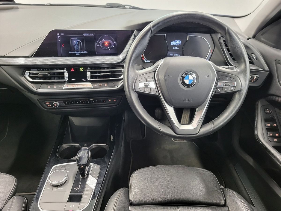 2021 BMW 1 Series 116d Sport €24,975