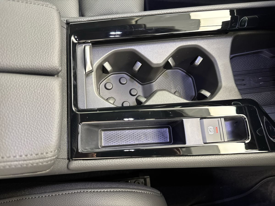 2026 Skoda Superb - image 20