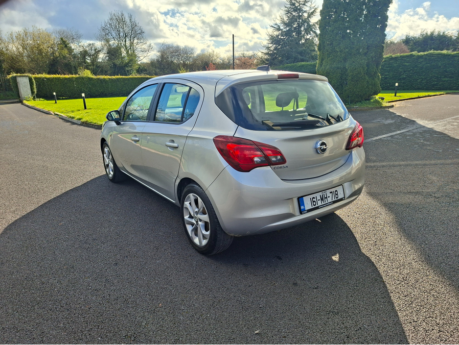 2016 Opel Corsa - image 8