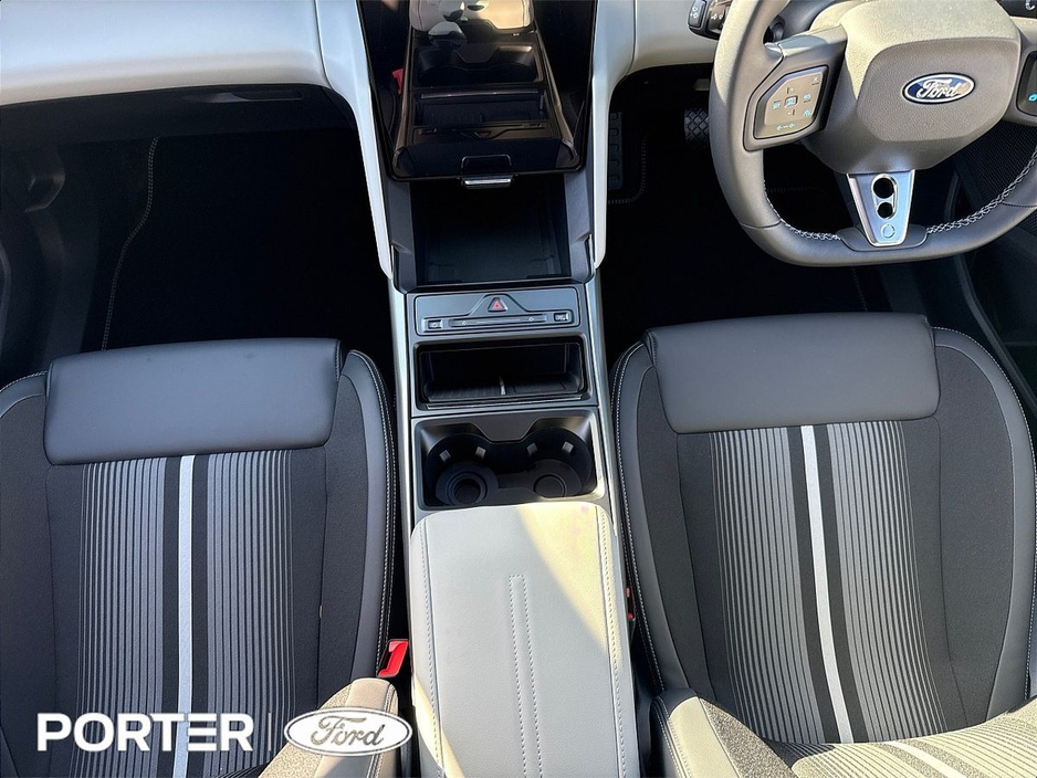 2026 Ford Capri - image 19