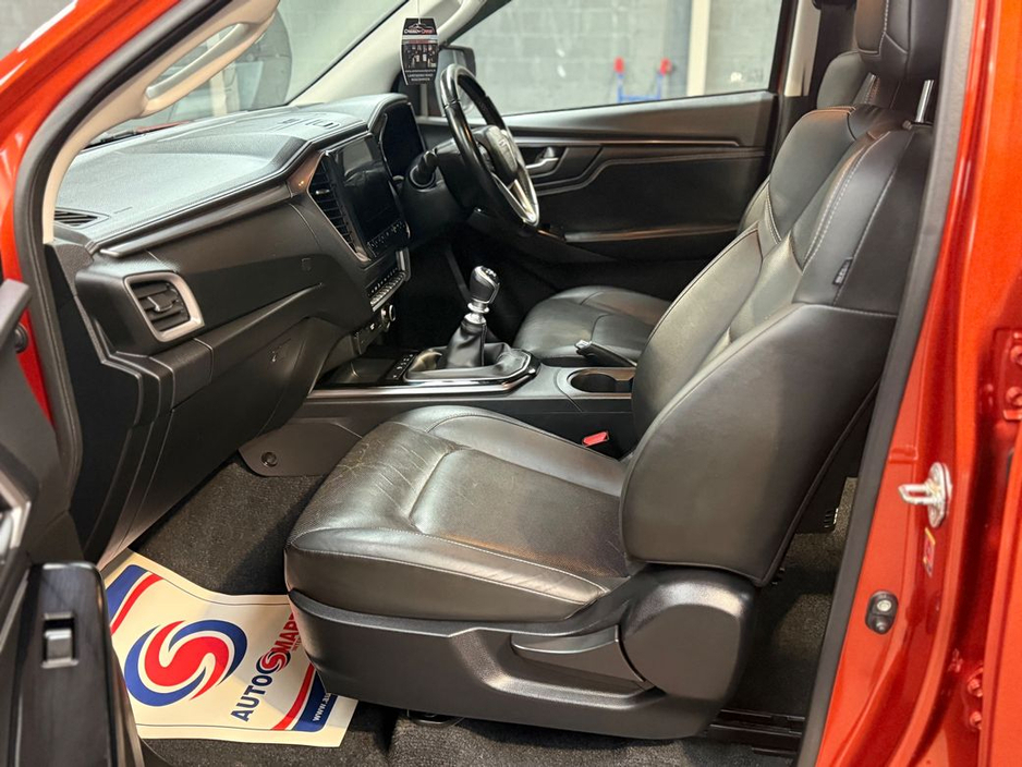2021 Isuzu D-MAX DL40 DCB // 12 MONTH WARRANTY // SAME DAY FINANCE €26,750
