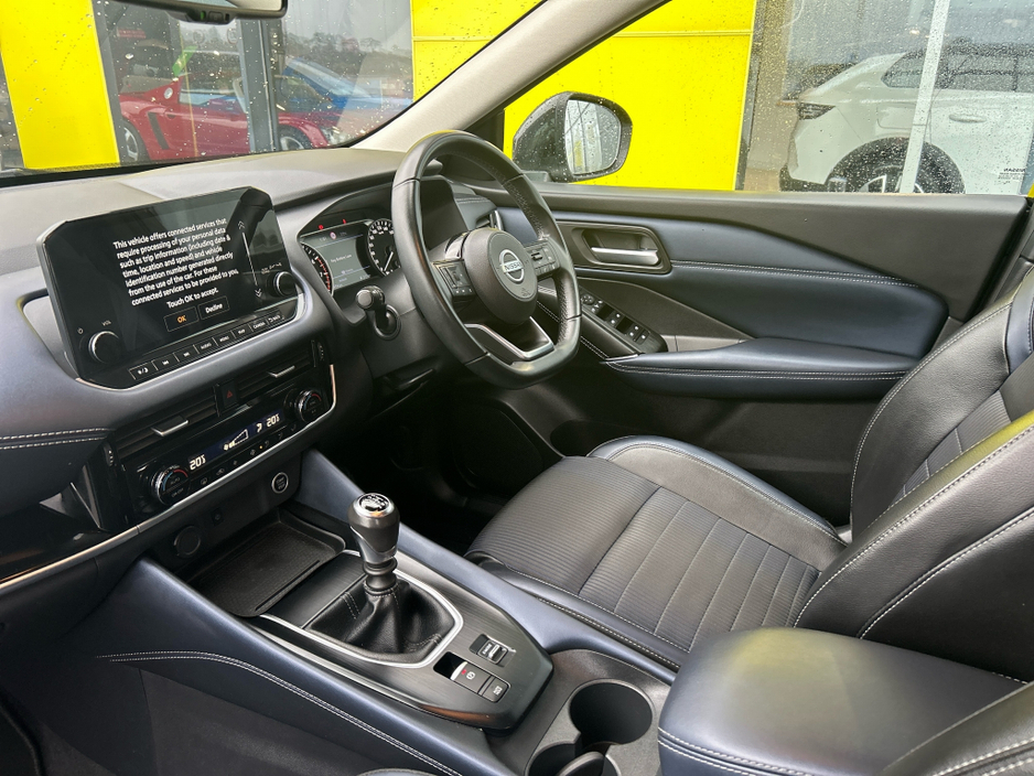 2022 Nissan Qashqai 1.3 HYB SV PREMIUM MY2 QQ MY22 4DR €27,950