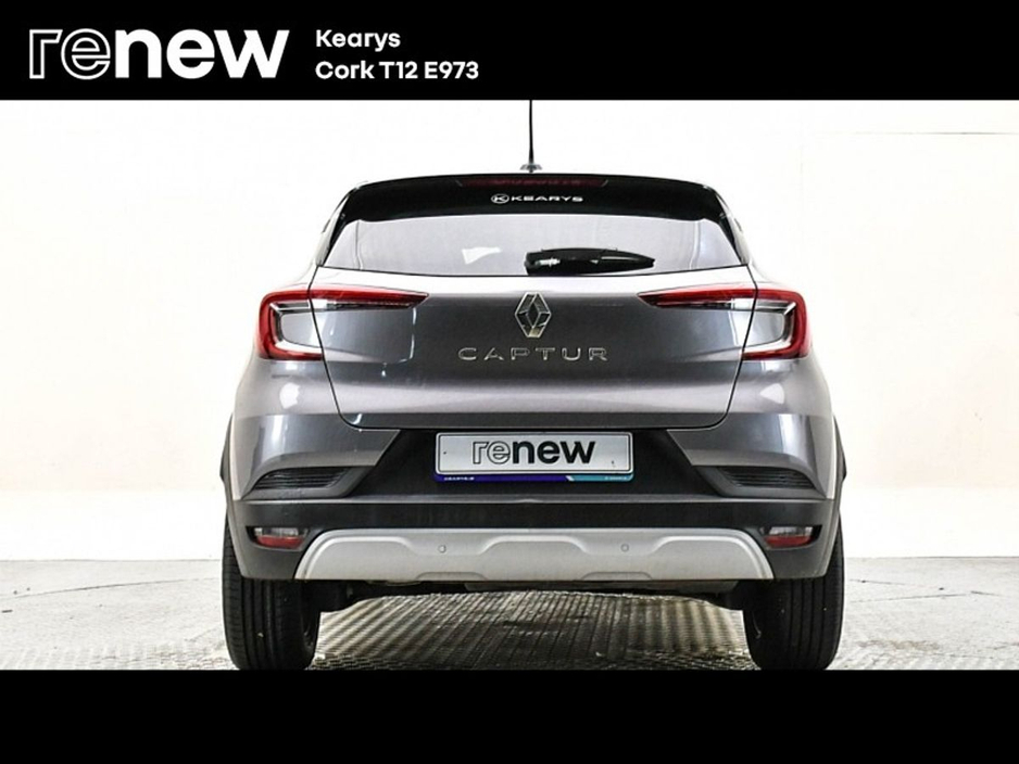 2022 Renault Captur Limited NAEB TCe 90 €19,900