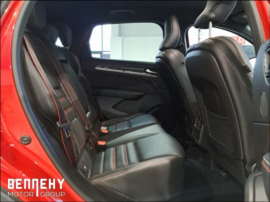 2022 Renault Arkana - image 28