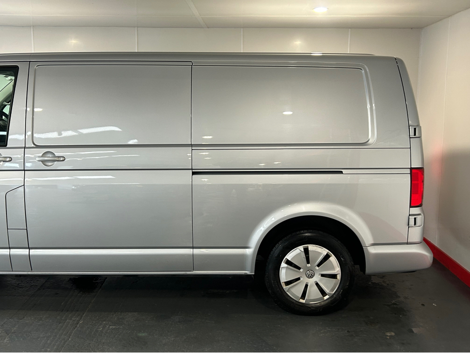 2021 Volkswagen Transporter T6 30 PVL T TDI 15 150HP MANUAL 6SPEED FWD 5DR €22,750