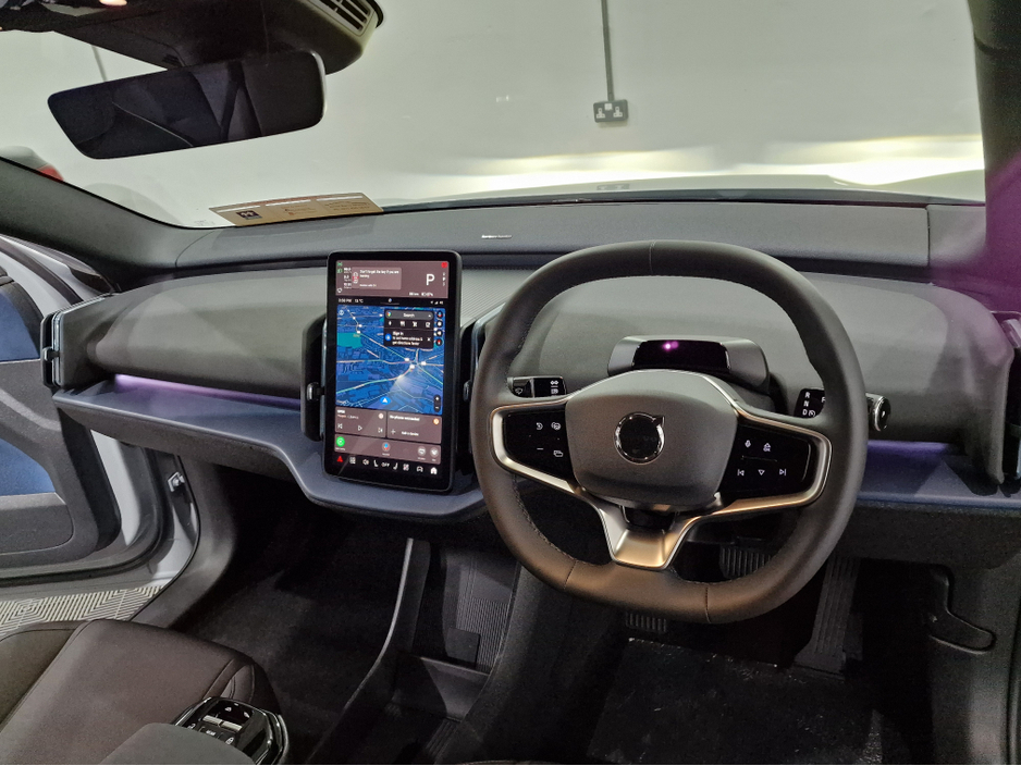 2024 Volvo EX30 - image 6
