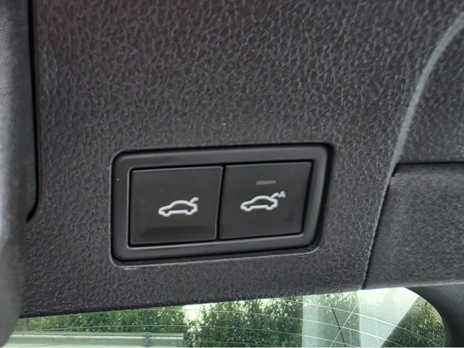 2017 Volkswagen Arteon - image 19