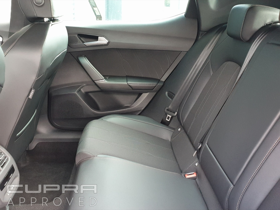 2025 Cupra Leon - image 10