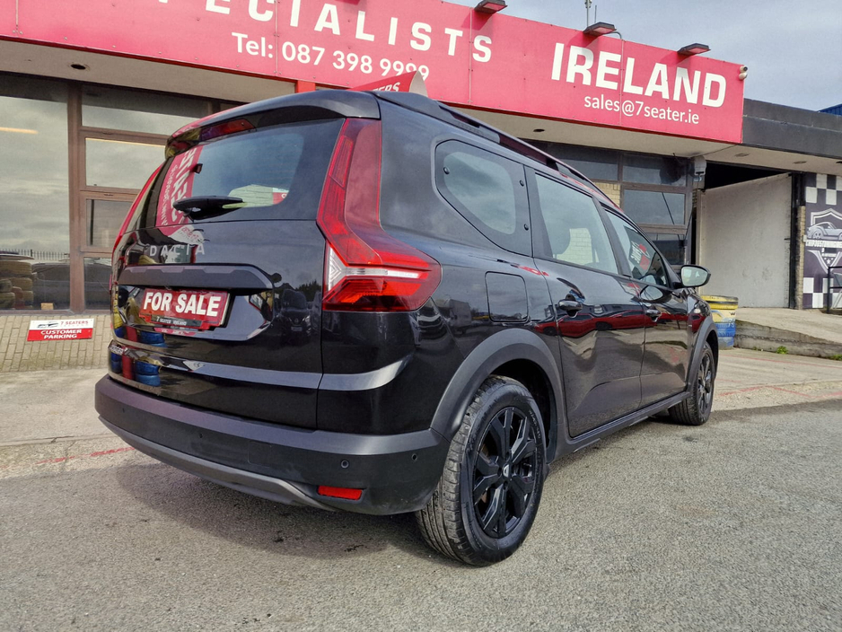 2023 Dacia Jogger - image 5
