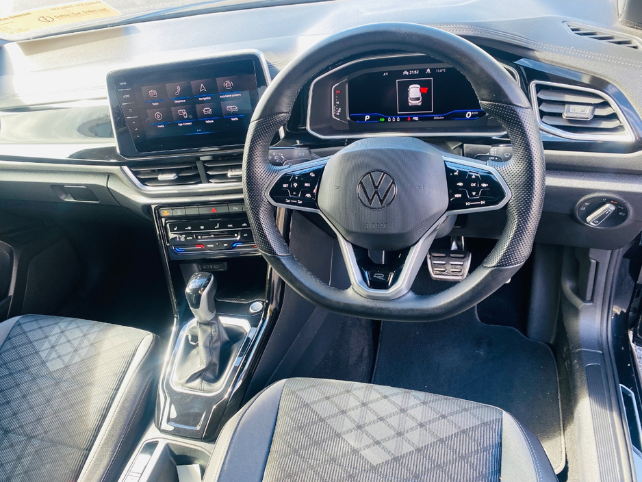 2022 Volkswagen T-Roc - image 12