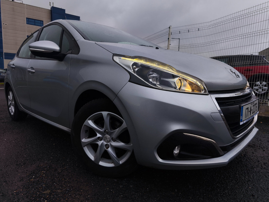 2017 Peugeot 208 1.2 PureTech 82bhp Active 3 dr €8,650