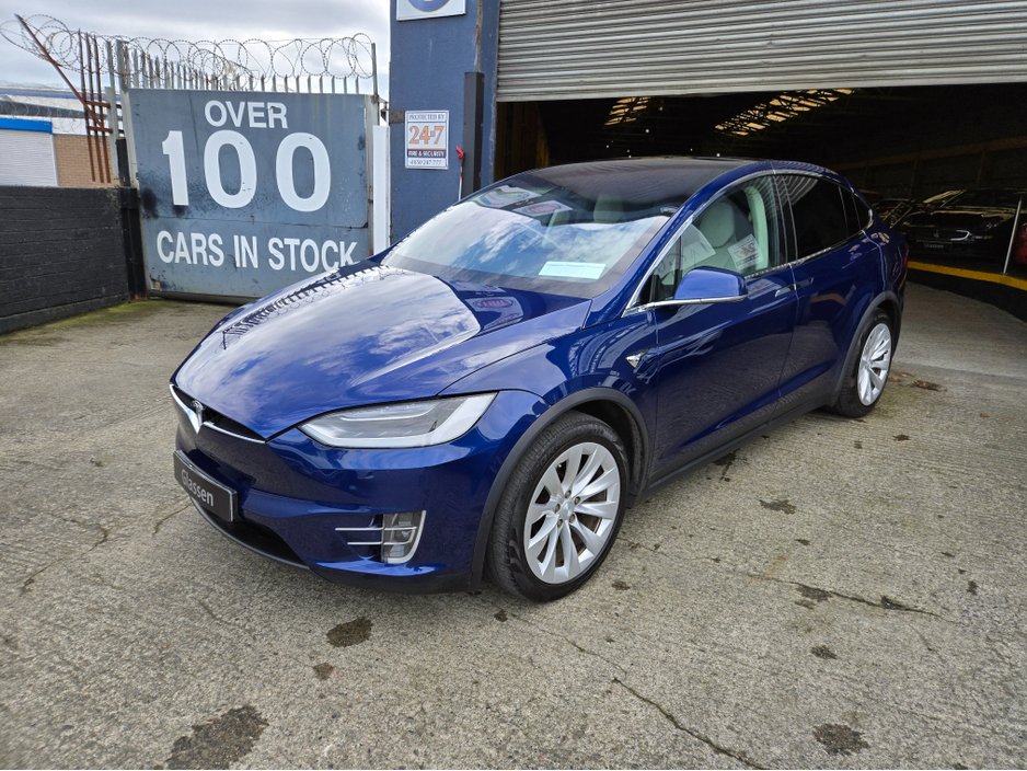 2019 Tesla Model X - image 28
