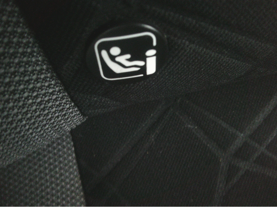 2018 Nissan Micra - image 9