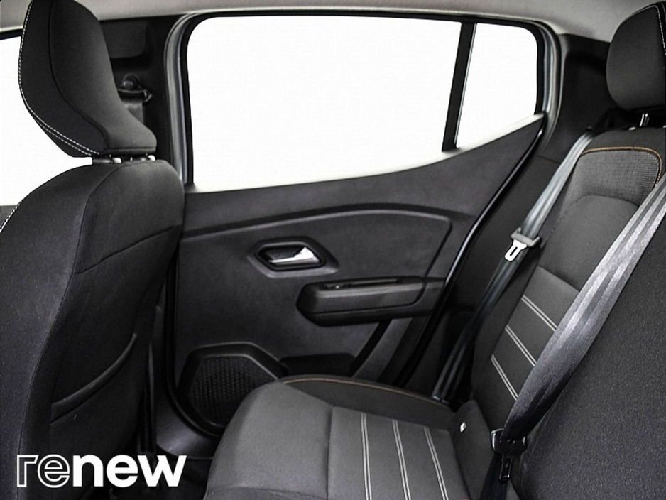 2022 Dacia Sandero Stepway - image 11
