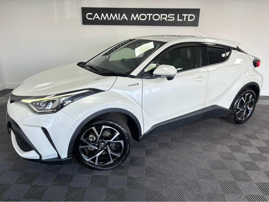 2018 Toyota C-HR - image 2
