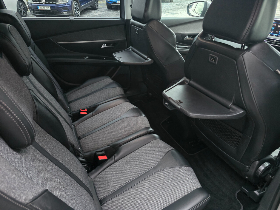 2020 Peugeot 5008 1.5 BlueHDi 130bhp Allure €24,950