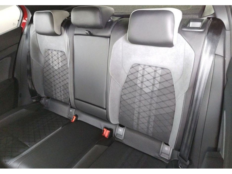 2022 Volkswagen Golf 1.5 eTSI 130HP R-Line DSG MHEV €28,950