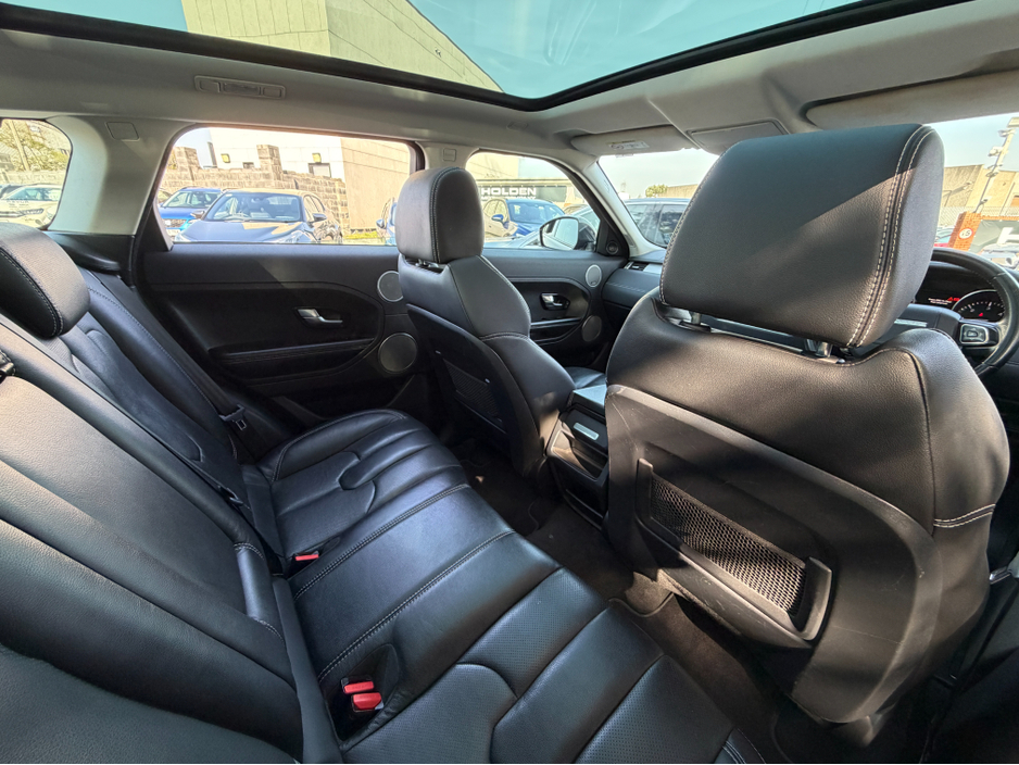2015 Land Rover Range Rover Evoque - image 22