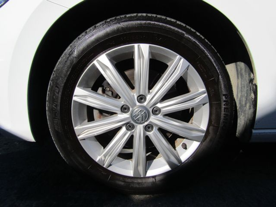 2017 Volkswagen Touran - image 42