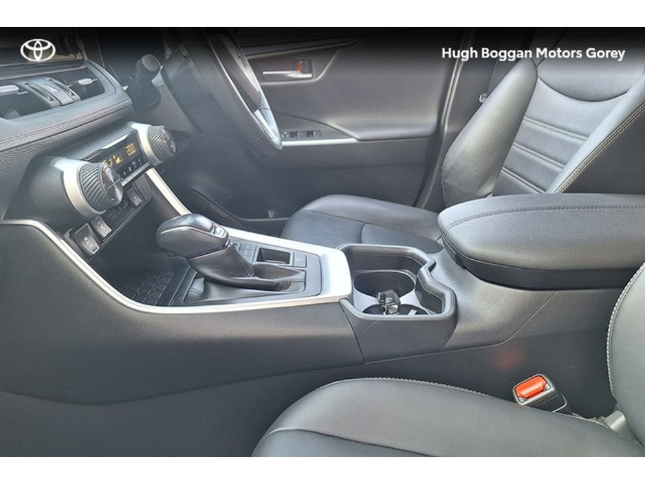 2021 Toyota Rav4 - image 18