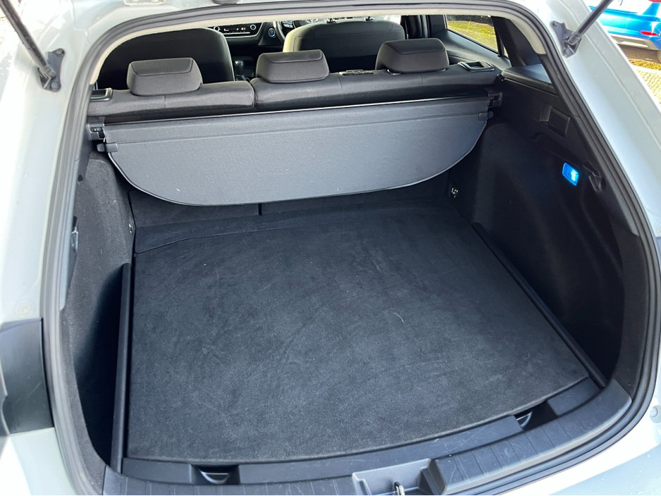 2020 Toyota Corolla TOURING ESTATE AUTOMATIC HYBRID 1.8 PETROL //REVERSE CAMERA//KEYLESS ENTRY//ADAPTIVE CRUISE CONTROL// €18,950