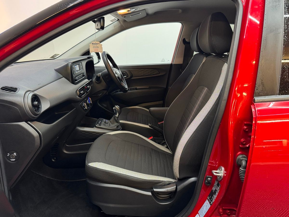 2023 Hyundai i10 i10 Deluxe Auto €19,995