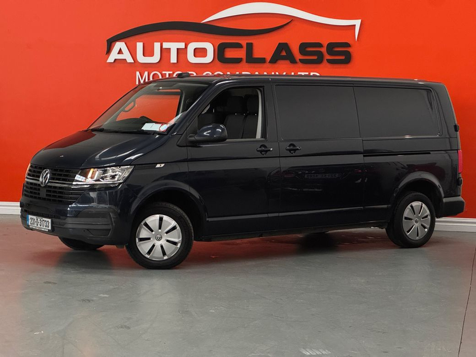 2023 Volkswagen Transporter - image 4