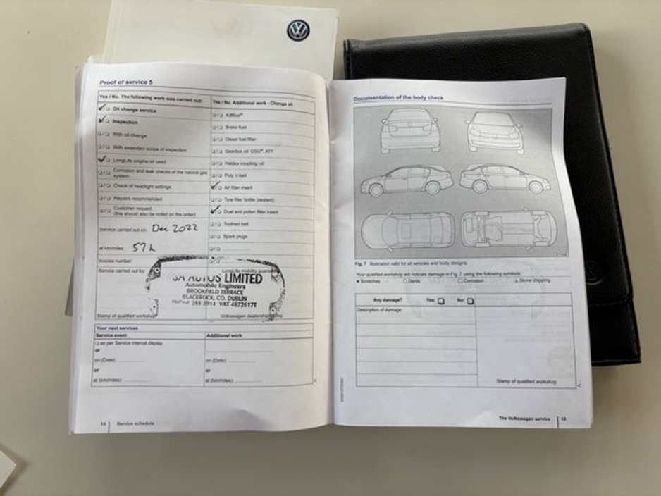 2016 Volkswagen Golf - image 10